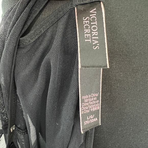 Victoria's Secret Black L Lace Plunge Teddy Floral Underwired V-Wire Halter Neck - Picture 7 of 9